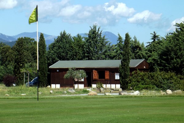 GOLF BASE 126 DE VENTISERI-SOLENZARA