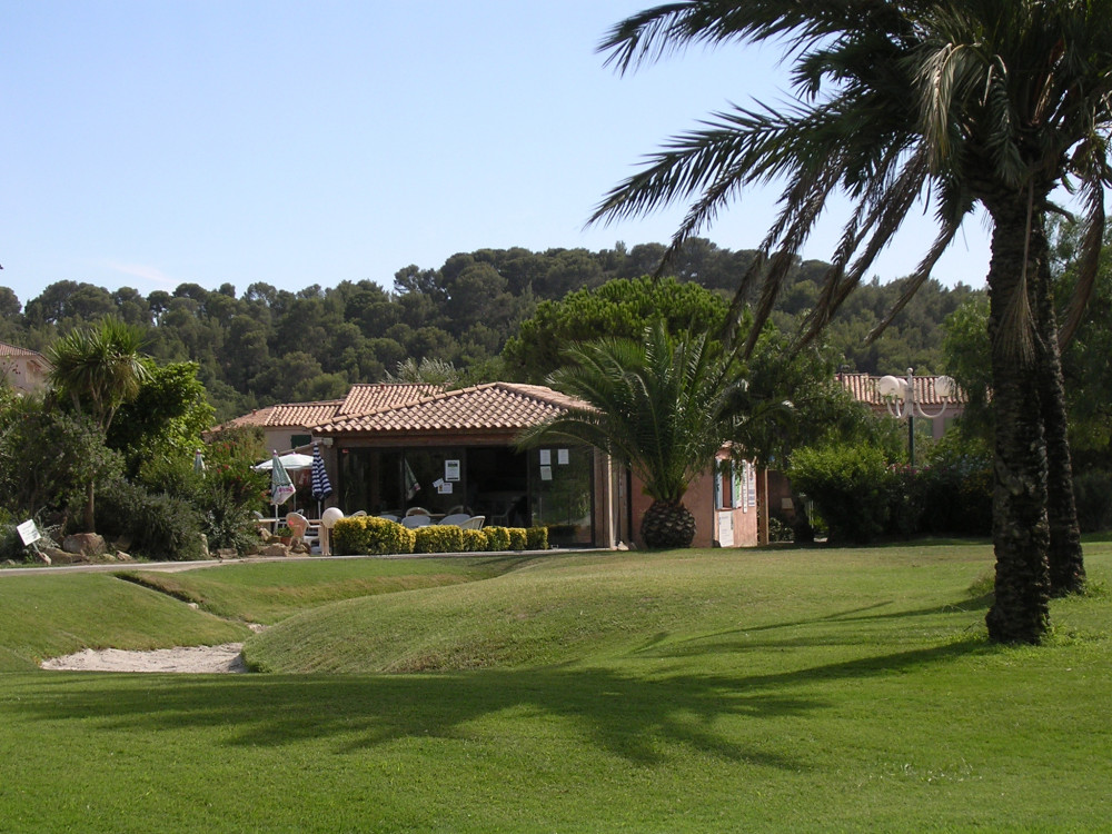 GOLF CLUB DU GRAND JARDIN