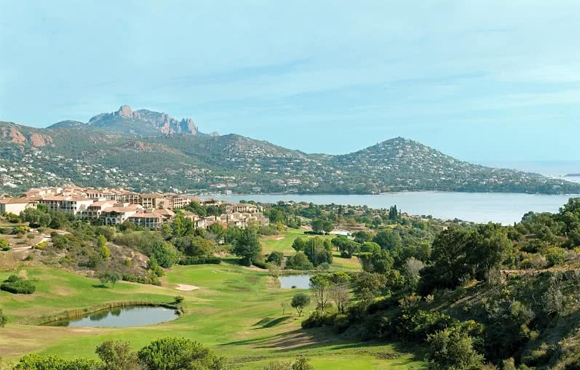 GOLF DE CAP ESTEREL