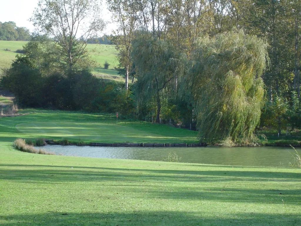 GOLF DE MOULINS LES AVENELLES