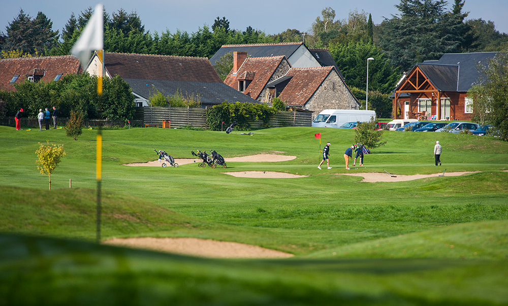 GOLF LOCHES-VERNEUIL