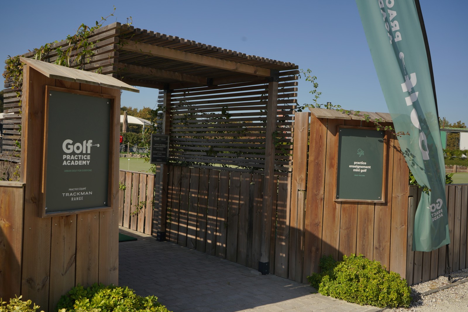 GOLF PRACTICE ACADEMY