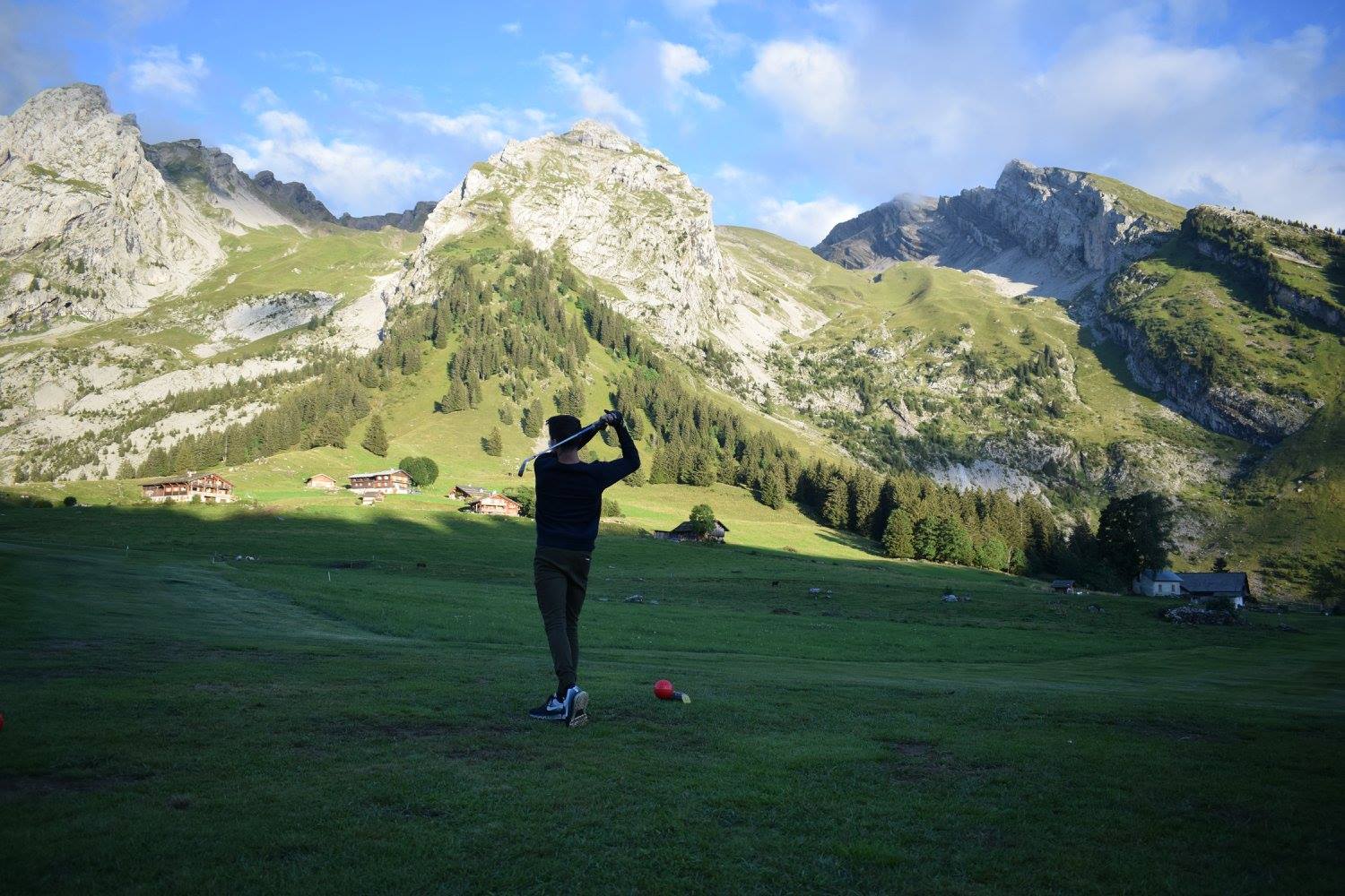 LA CLUSAZ GOLF CLUB